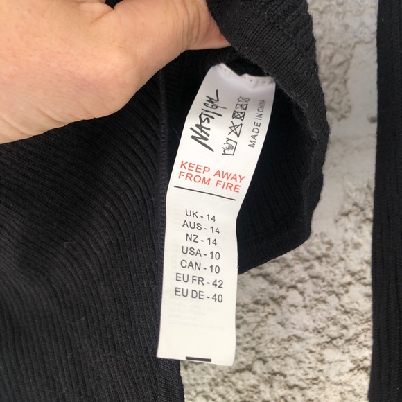 Sexy Open Neck Knit Bodysuit by Nasty Gal - Picture 5 of 8